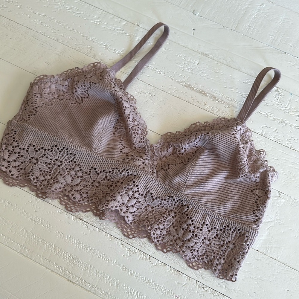 AERIE size M bralette lilac body lace EUC